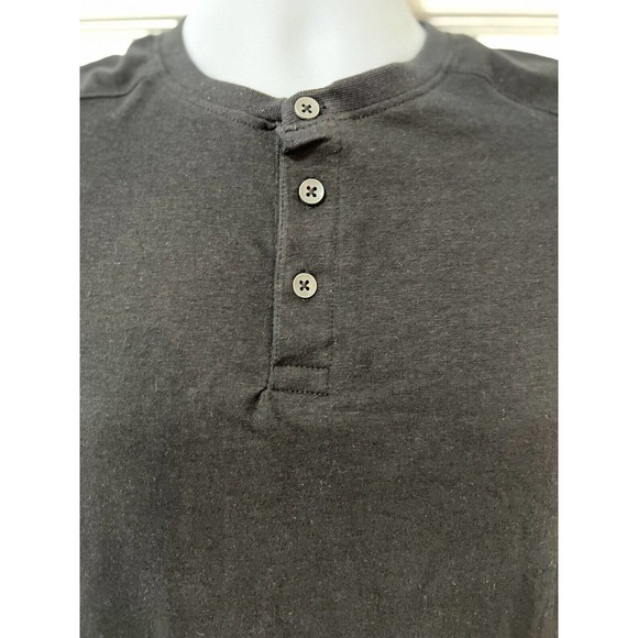 KENNETH COLE SLIM FIT LIGHT WEIGHT KNIT T-SHIRT Different Sizes NWT - Picture 4 of 9